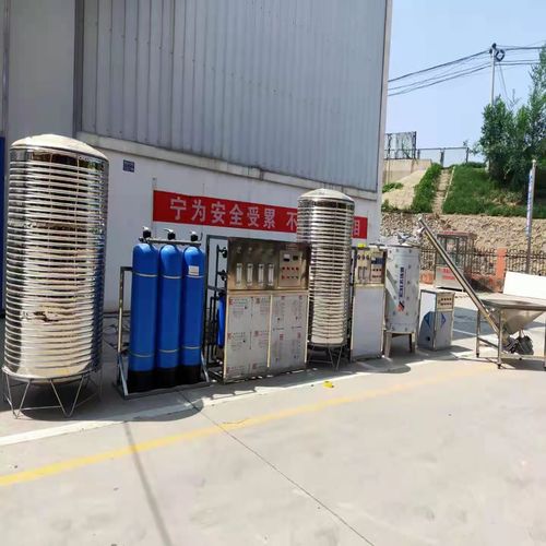 生产洗衣液,洗车用尿素,玻璃水等 外形尺寸 定制mm 产地 河南 厂家